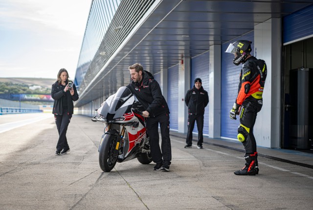 BbKRT_Jerez_2026_Journalist_Test_Pit_Box_NZ9_2838.jpg