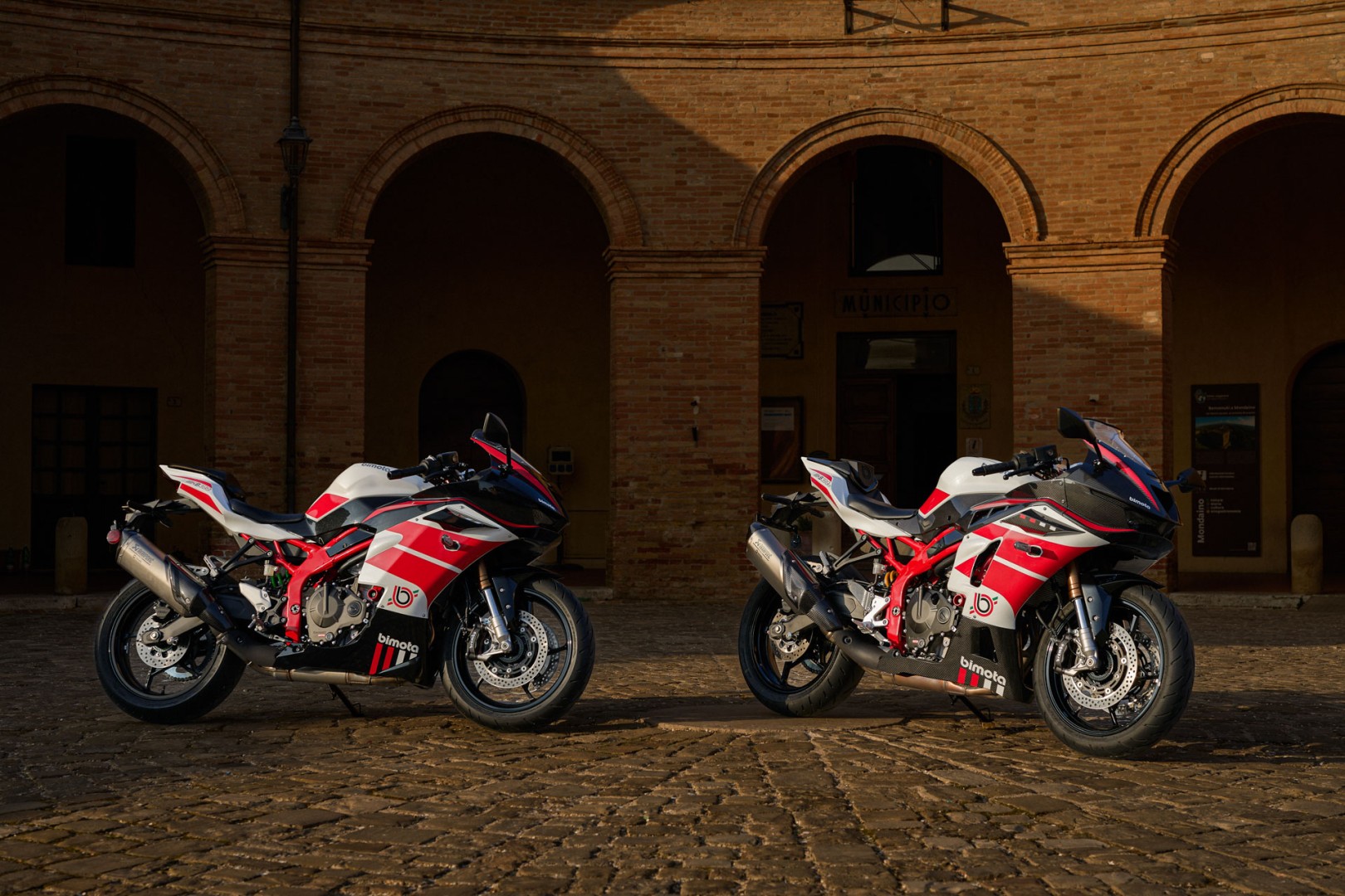 Nowa Bimota KB399! „espresso di bimota”
